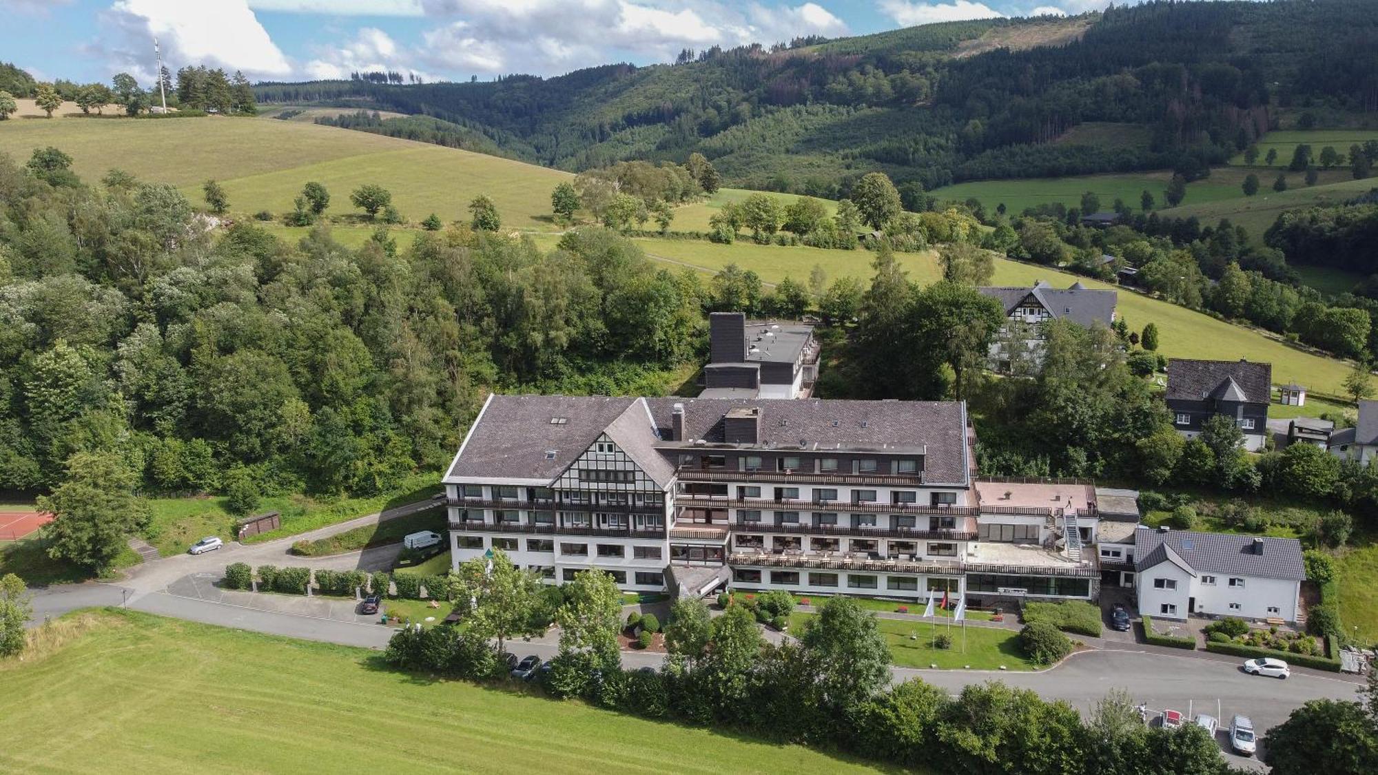 Sauerland Alpin Hotel Schmallenberg Eksteriør billede